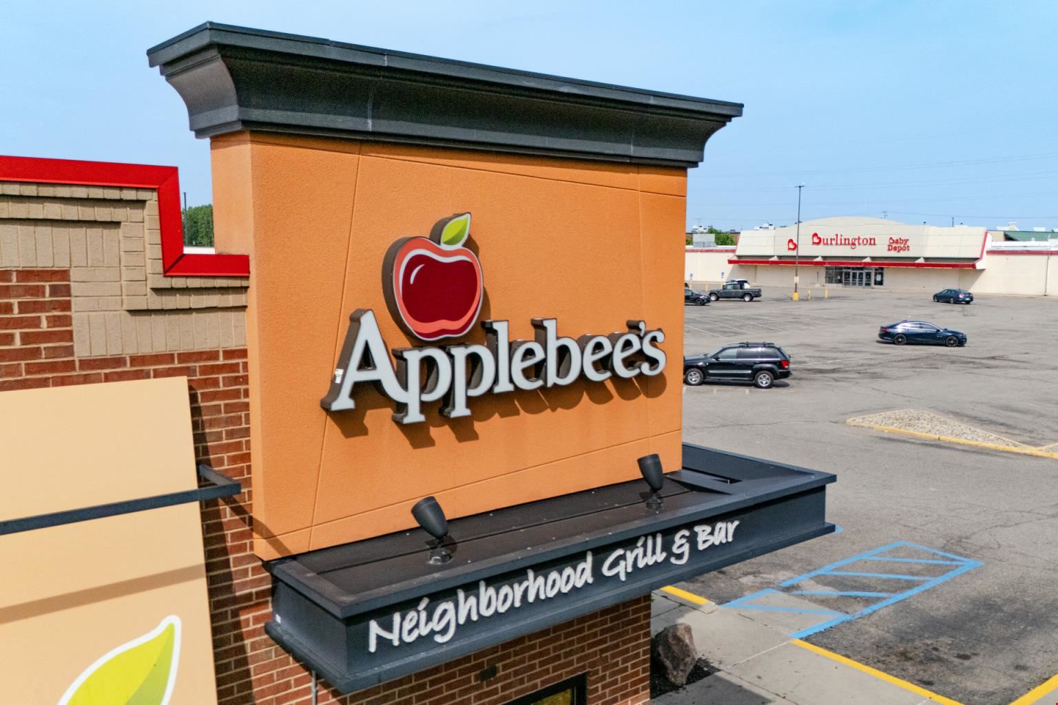 Pipestone Plaza