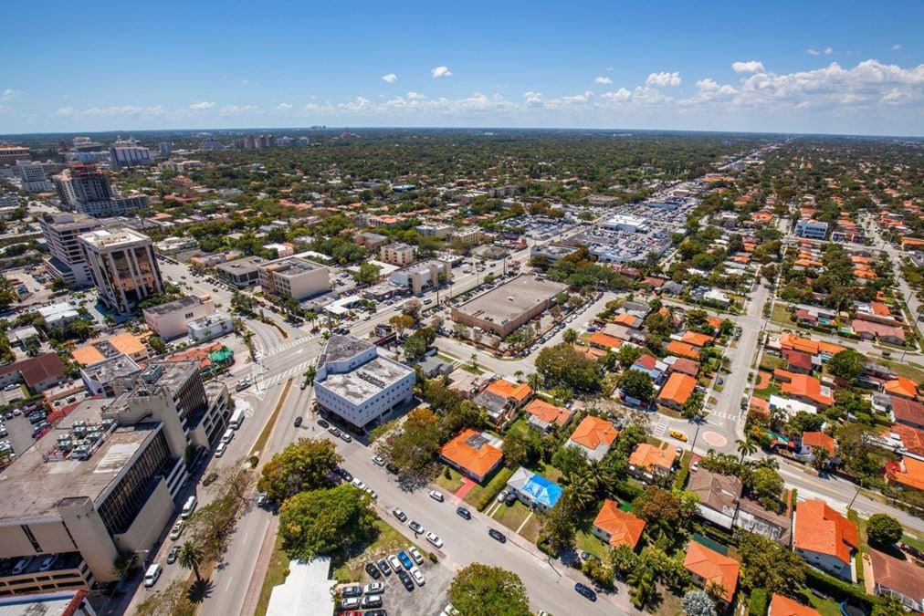 Navarro Gables