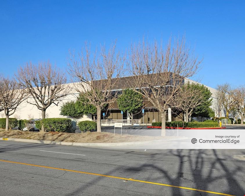 California Commerce Center - 601 South Dupont Avenue