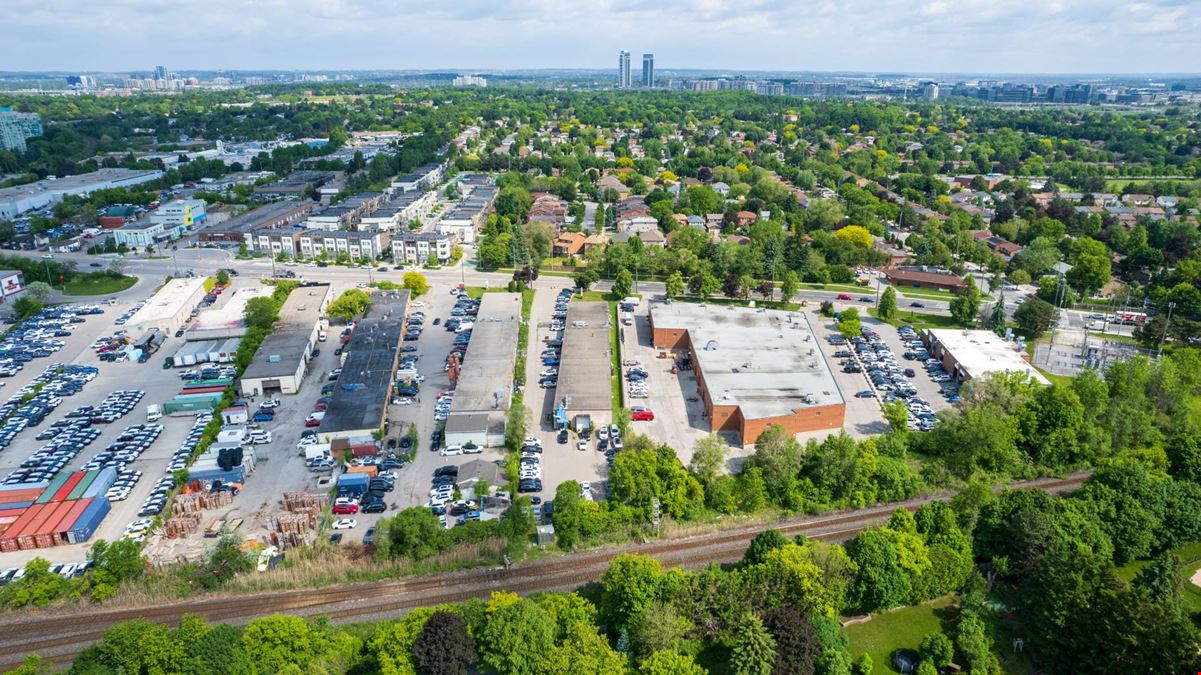 375 John Street, Markham, ON L3T 5W5