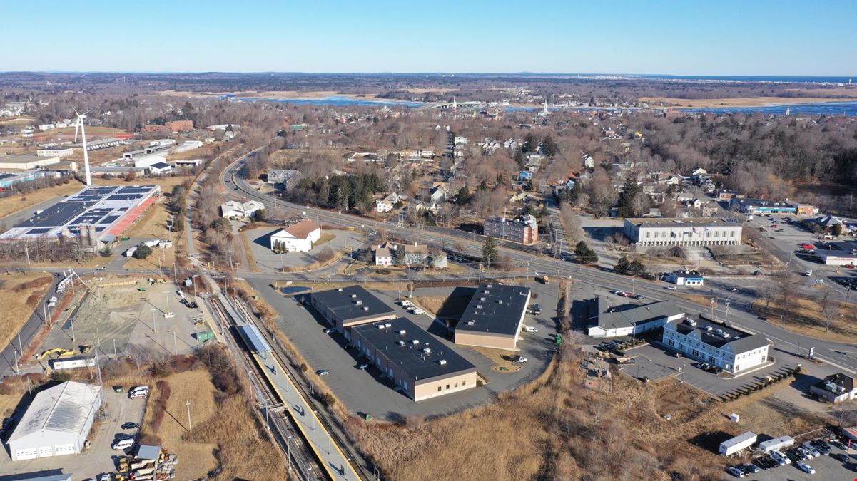 2,650sf Flex Space for Lease in Seaport Business Park, Newburyport. MA