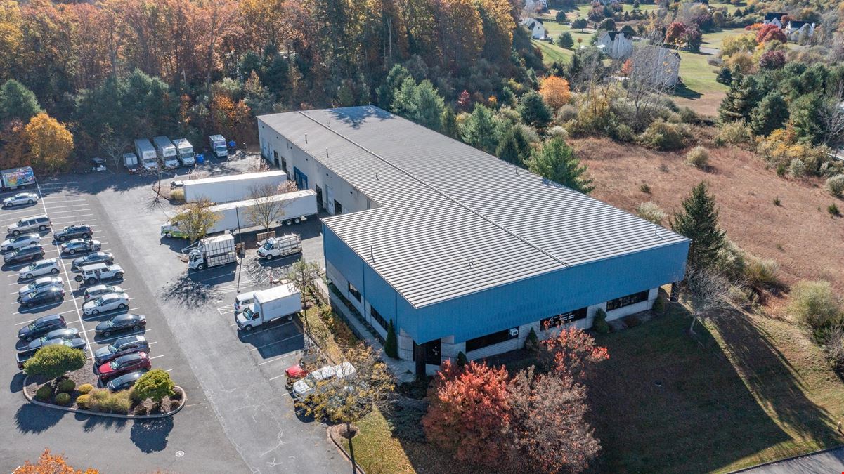 10 Turnberry Lane