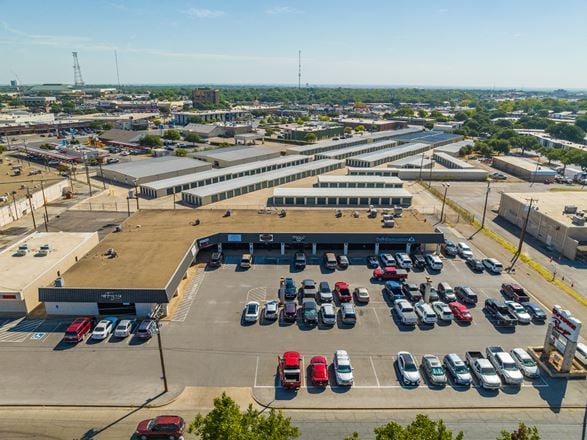 Preview of Retail space for Rent at 1101 Richland Dr