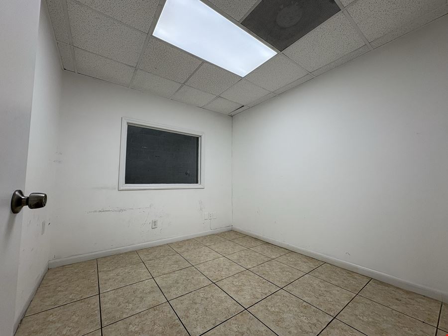 2818-20 NW 72nd Avenue, 