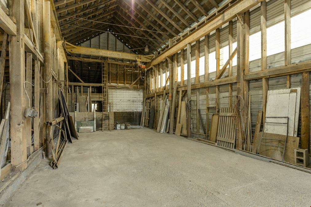 SMALL SHOP SPACE AVAILABLE FOR LEASE