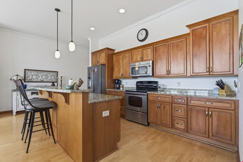 Luxury River View Living at Eagles Landing