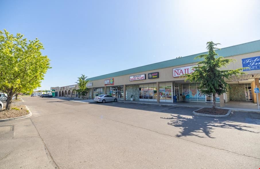 Owyhee Center Retail Plaza