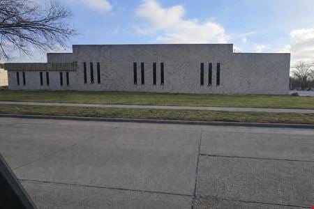 Preview of Industrial space for Sale at 5848 Hubbard Street