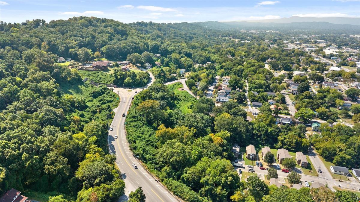 4.07 ACRES | TRN-3 ZONING | CHATTANOOGA & LOOKOUT MOUNTAIN VIEWS