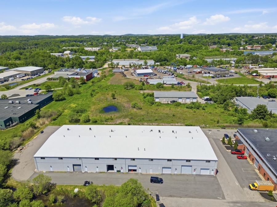 Class B 2,929sf Industrial Flex Condominium for Lease in Newburyport, MA