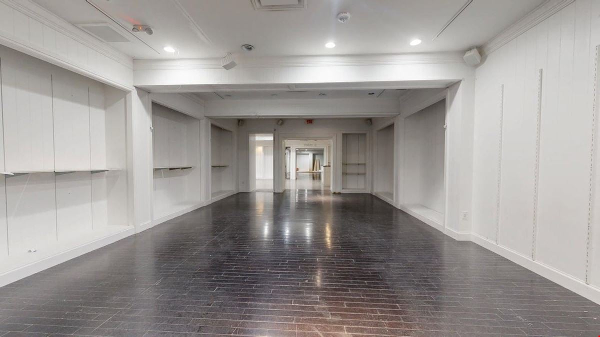 300 S 24th St W