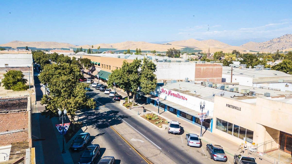 High Exposure Retail Space in Downtown Porterville, CA