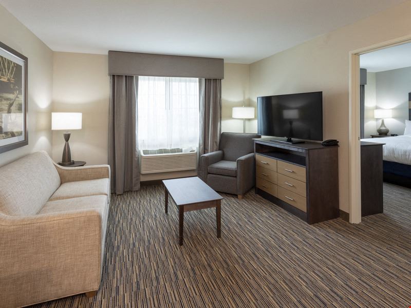 GrandStay Hotel