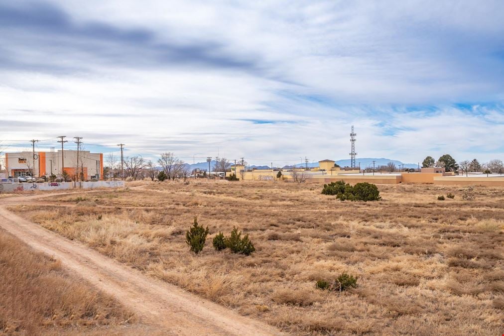 Prime Commercial Land at Cerrillos and Airport