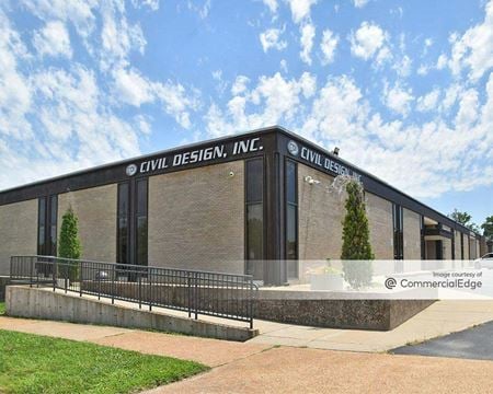 Preview of Office space for Rent at 5200-5240 Oakland Avenue