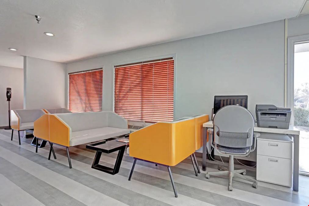 Quality Inn  Pierre