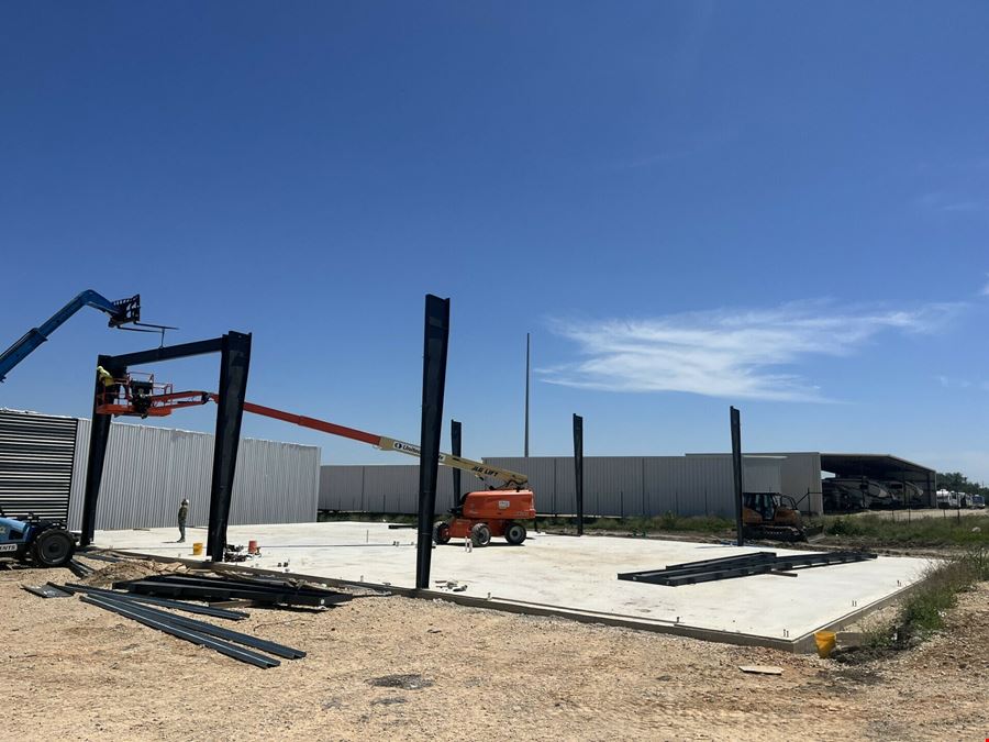 Corridor Commercial Center - Phase 1