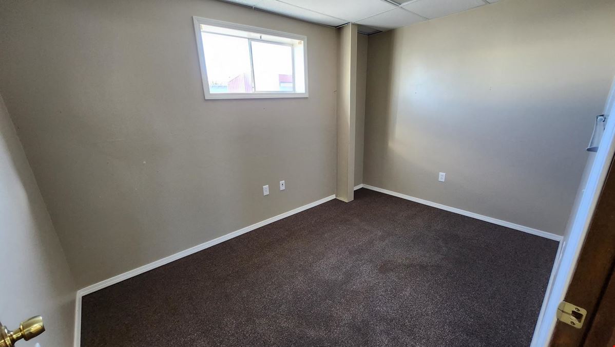 2580 E Shoshone Dr