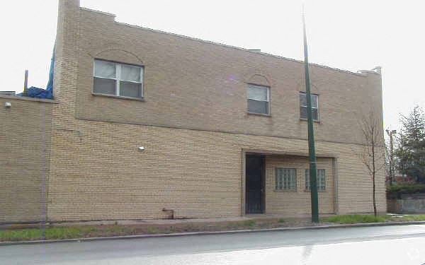 Preview of Office space for Rent at 9625 S Colfax Ave