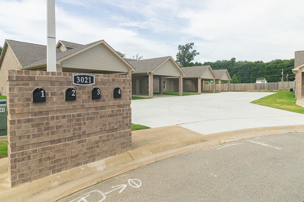 3101 Olivia Ct