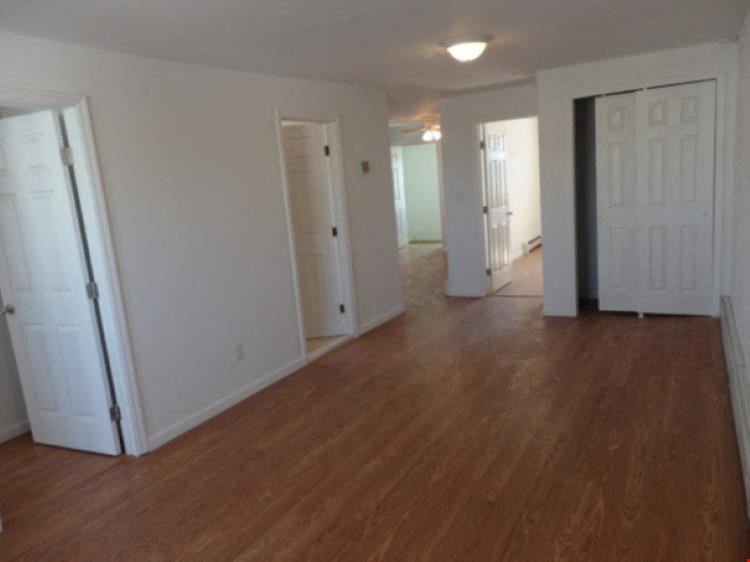 2580 Richmond Ter