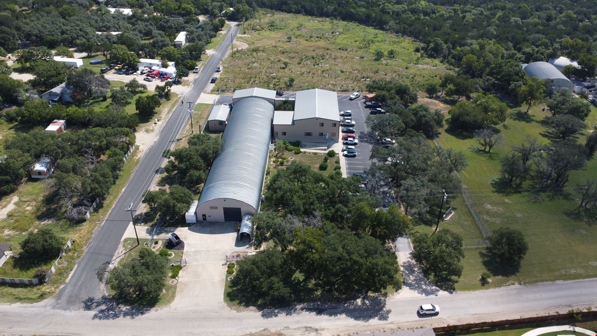 901 County Road 270