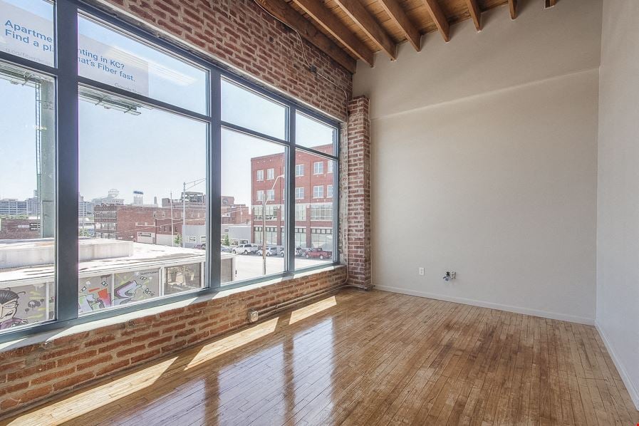 1625 Oak