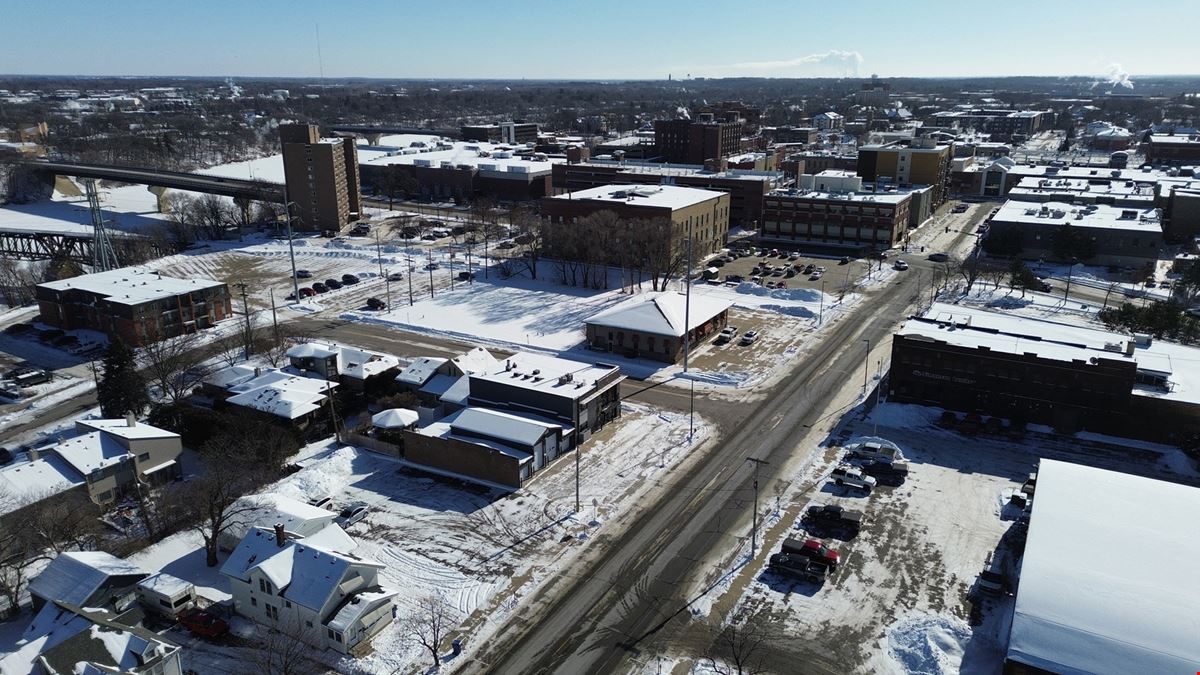 St. Cloud Corner Property