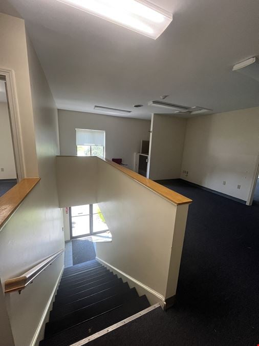 84 Pleasant Hill Rd