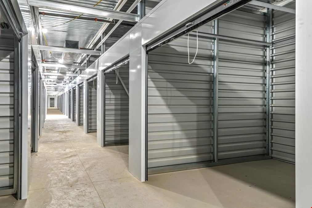 EXTRA SPACE (THIRD PARTY MANAGED)