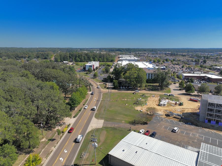 Land - 1 - 9 Acres Available on Lakeland Drive - Flowood, MS