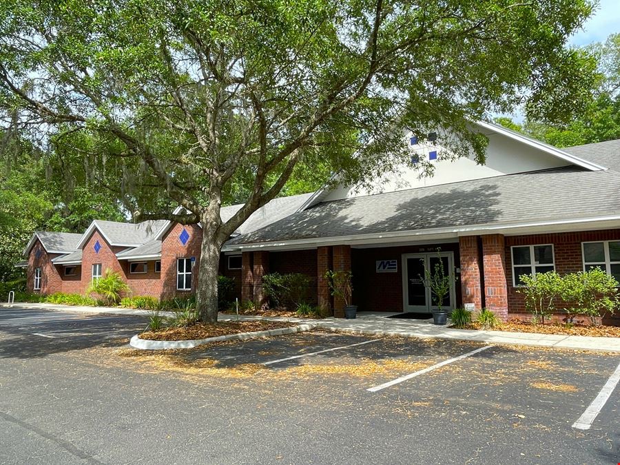 Crown Pointe IV - 2209 NW 40th Terr, Suite A