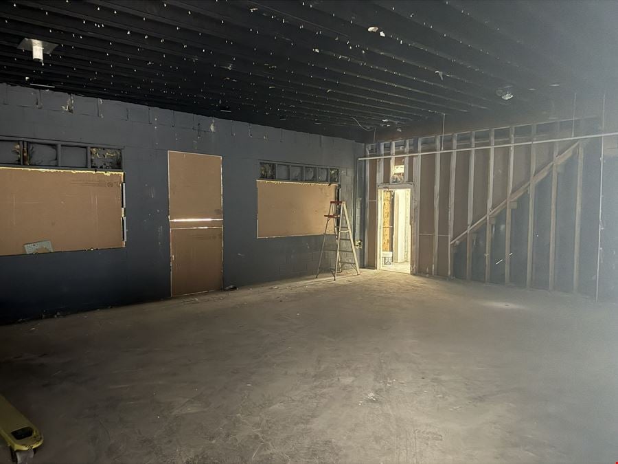 Madison Heights - Freestanding Industrial/Retail Building