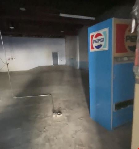 Preview of Industrial space for Rent at 219 South Gadberry Street