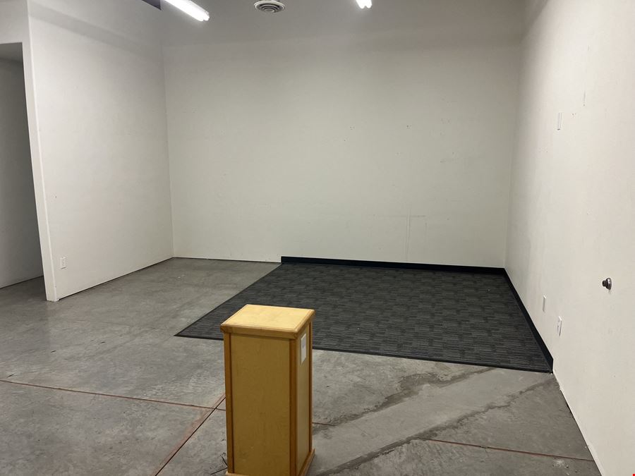 8601 West Clearwater Avenue Suite B