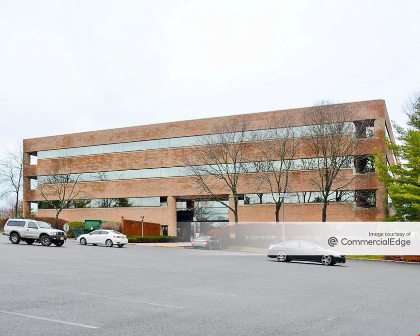 Somerset Hills Corporate Center - 10 Independence Blvd