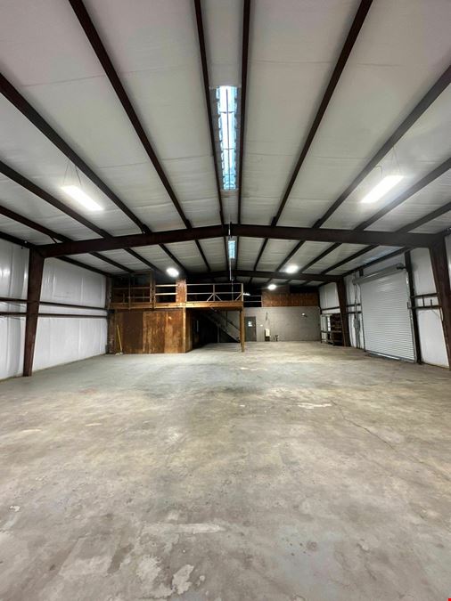 +/-7,500 SF Office/Warehouse with Yard for Lease near Amazon