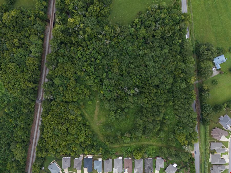 13.8 +/- ACRE DEVELOPMENT OPPORTUNITY