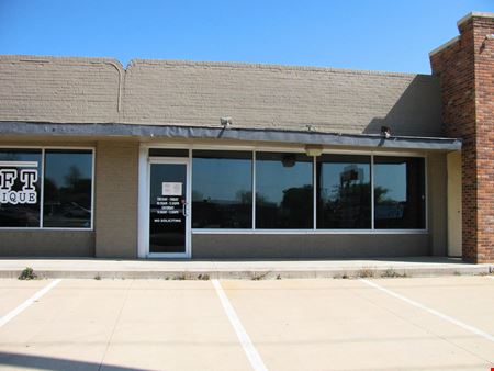 Preview of Retail space for Rent at 1809-1811 NW Cache Rd.