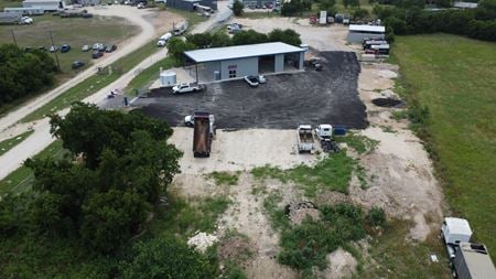 Preview of Industrial space for Rent at 8470 North IH 35 Service Road
