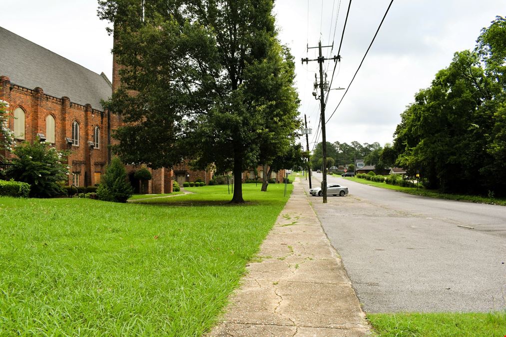 3481 S. Court St. - 33,124 SF Church & Education Facility