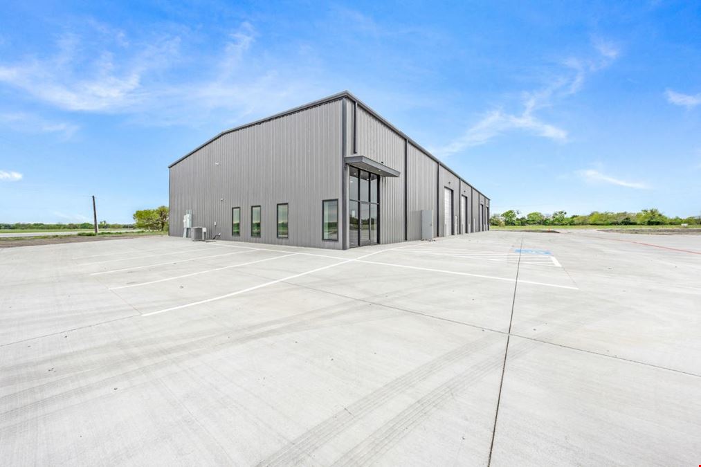 12K SF Industrial w/ 2 AC Yard | 1400 SH-78, Farmersville