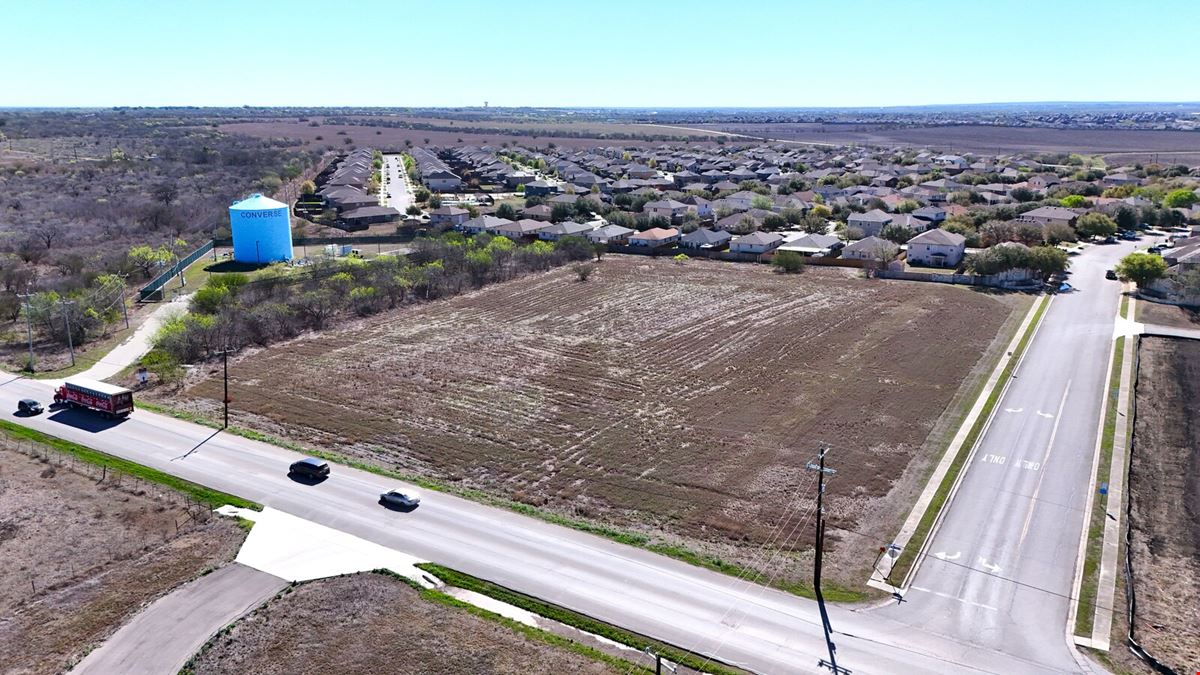 E Loop 1604 & Lower Seguin Rd