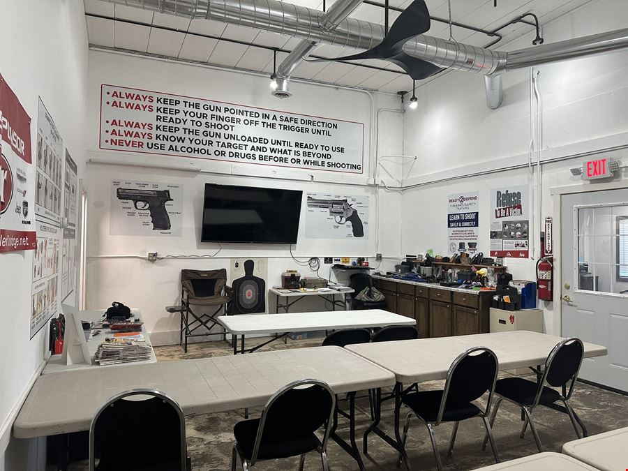 2 Unit Retail with Warehouse