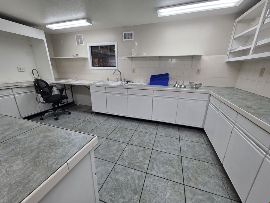 14,441 SF M-2 Industrial Property on 3.03 Acres