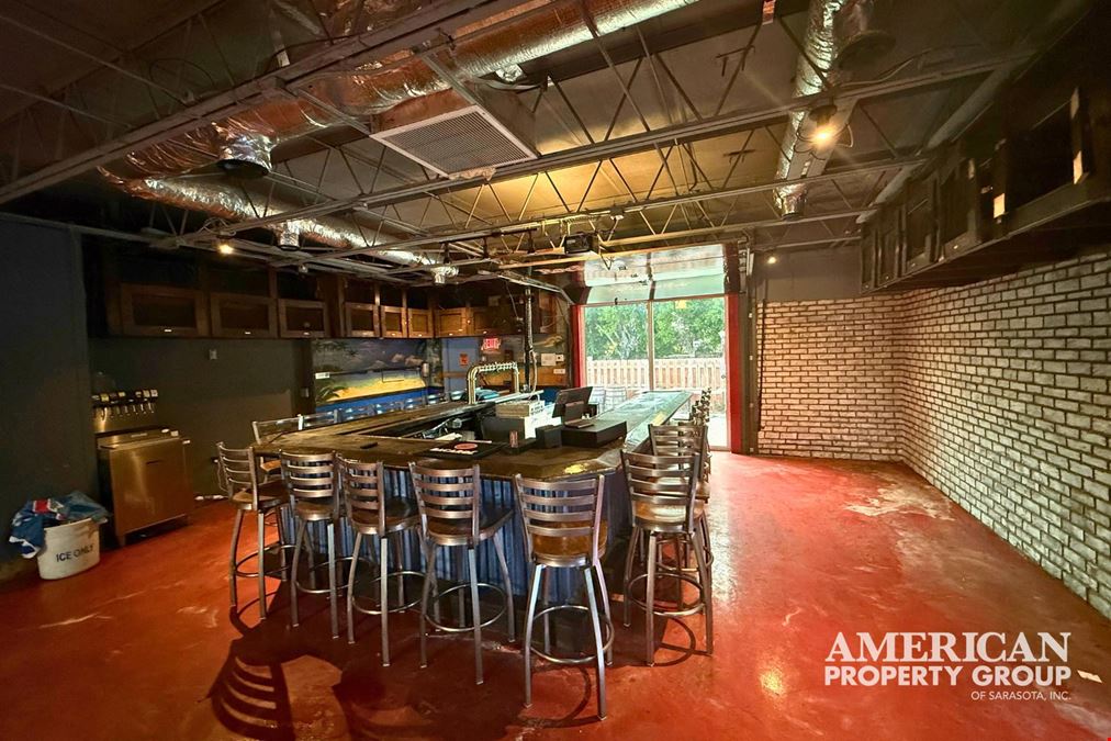 US-41 Freestanding Restaurant / Retail Opportunity