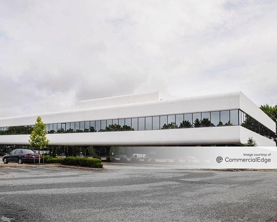 Preview of Office space for Rent at 35 Pinelawn Road