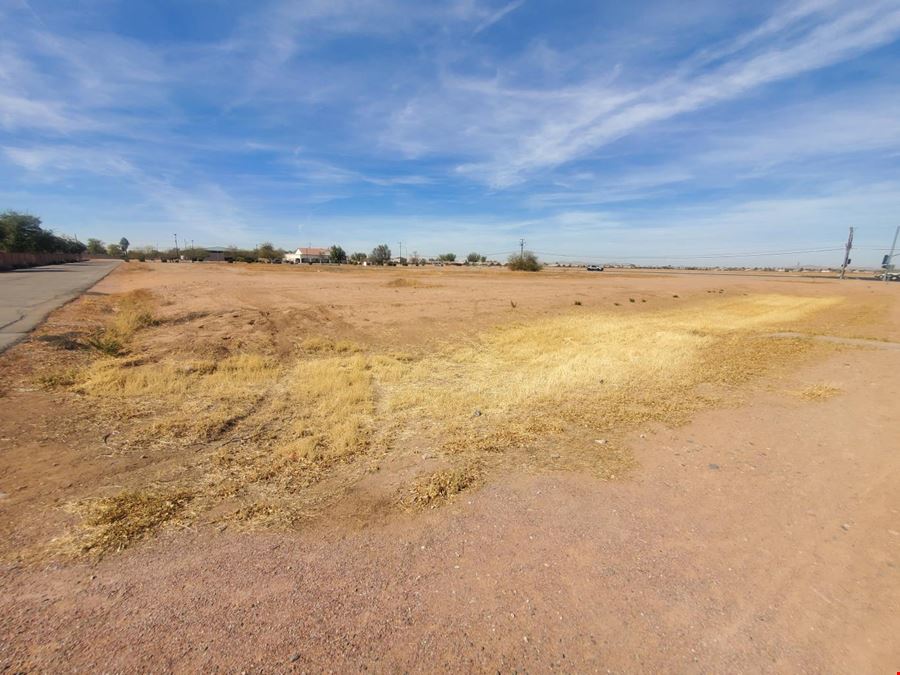 3.4 Acres for Office For Sale in Casa Grande