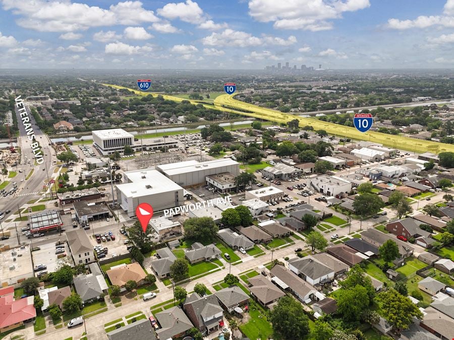 Versatile Retail Space with Warehouse Off Veterans Blvd
