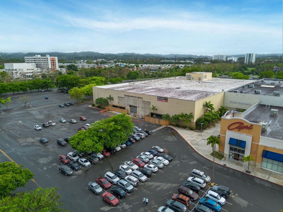 Retail Mixed Use at Carolina